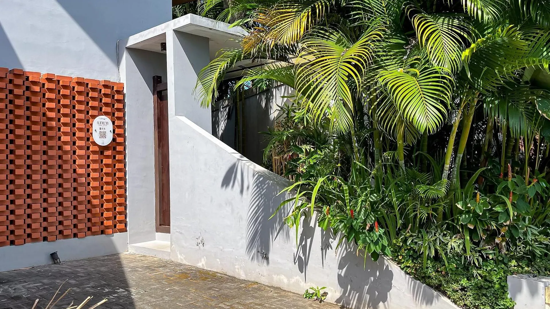 Dancing Hana Villa Nusa Dua - 2 Bedroom With Sharing Pool Minimum Stay 2 Nights Nusa Dua (Bali)