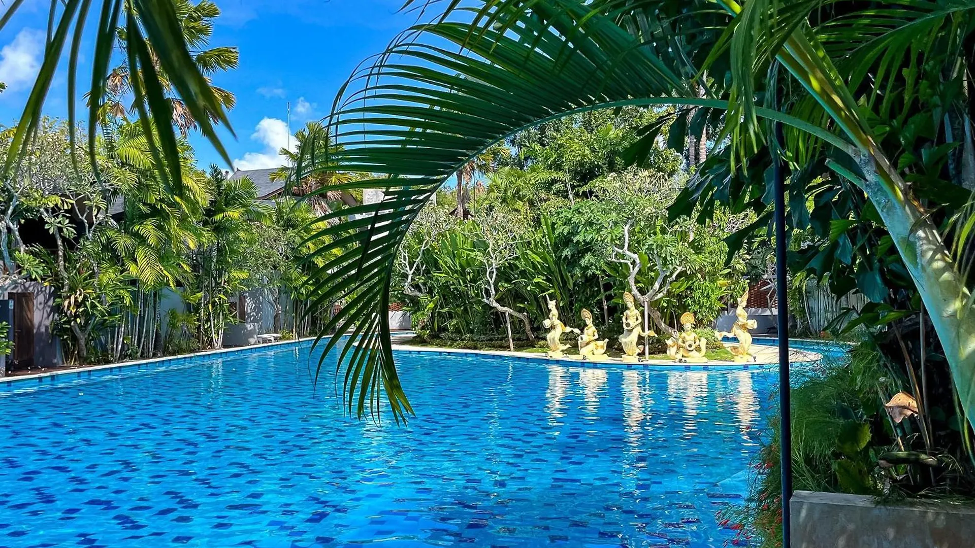 Dancing Hana Villa Nusa Dua - 2 Bedroom With Sharing Pool Minimum Stay 2 Nights